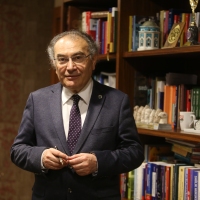 Prof. Dr. Nevzat TARHAN Üsküdar Üniversitesi Kurucu Rektörü, Psikiyatrist
