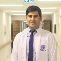Saç Ekimi Uzmanı Dr. Ahmet Ayık